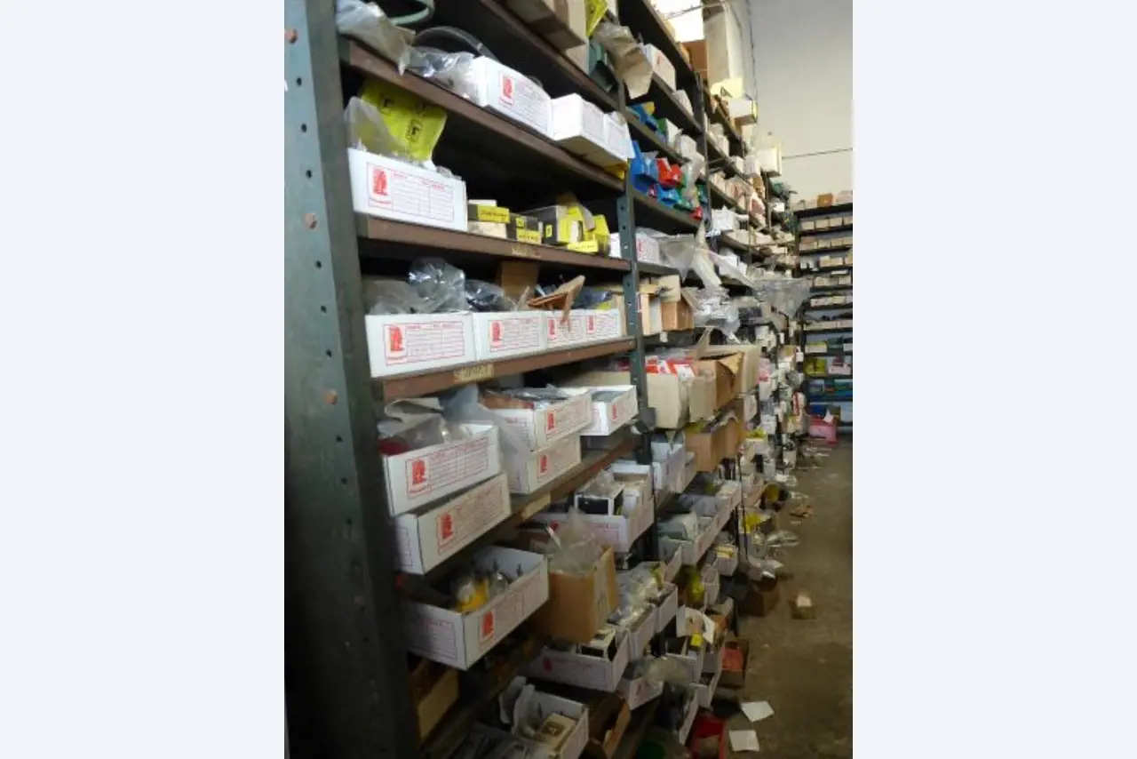 new and used groundscare machines<br>and power tools-18