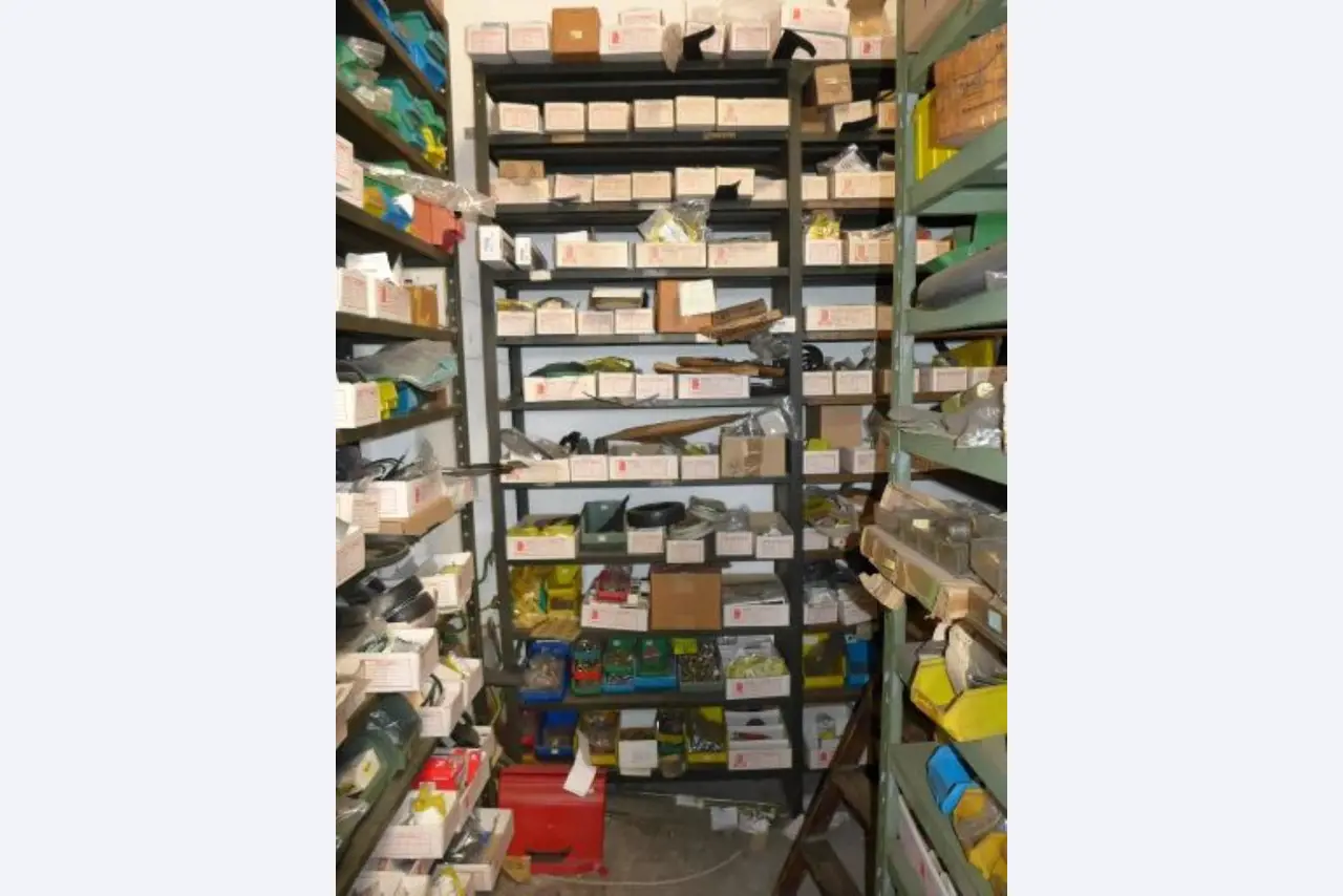 new and used groundscare machines<br>and power tools-21