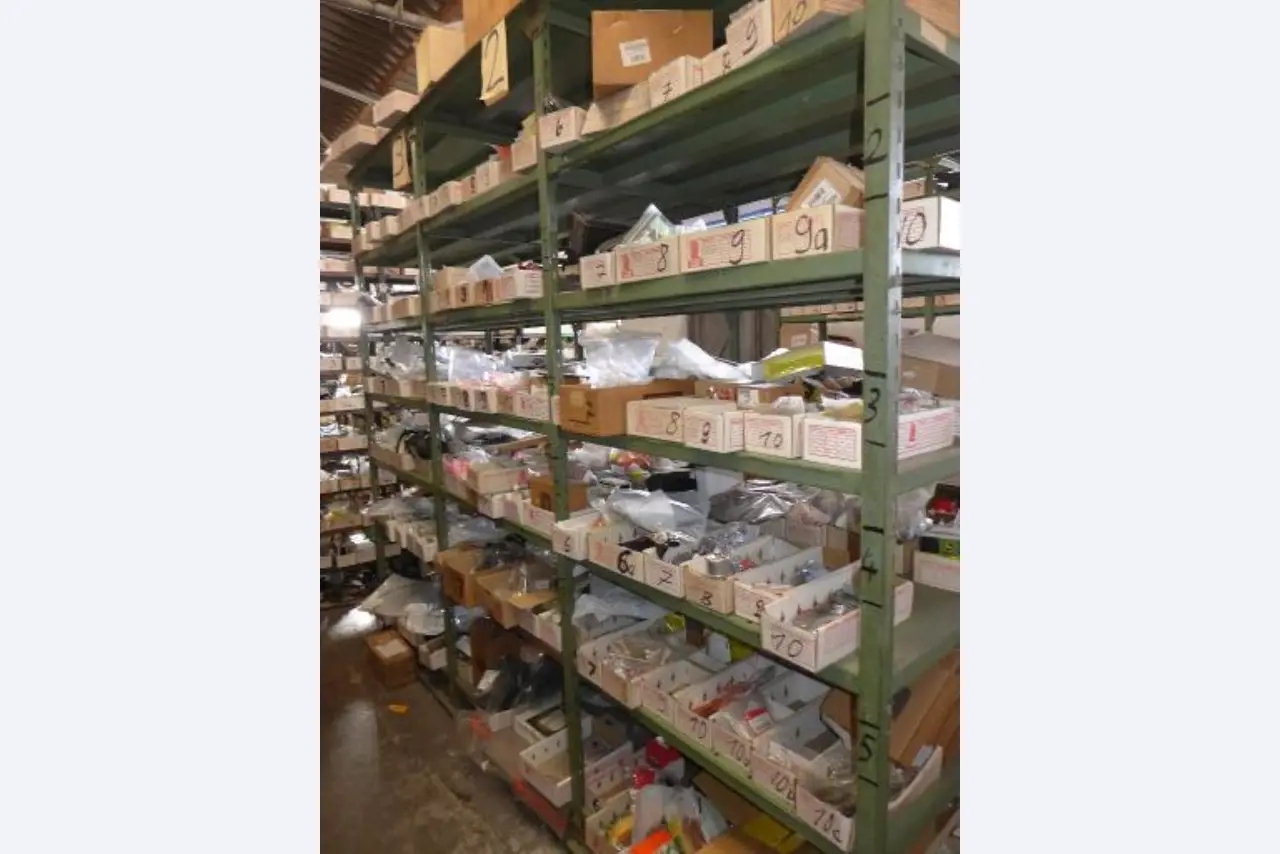 new and used groundscare machines<br>and power tools-24