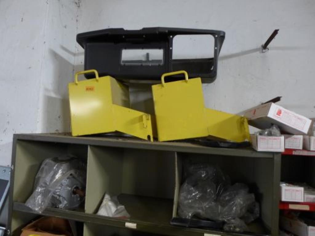 machines communales et appareils à moteur neufs et d'occasion-3