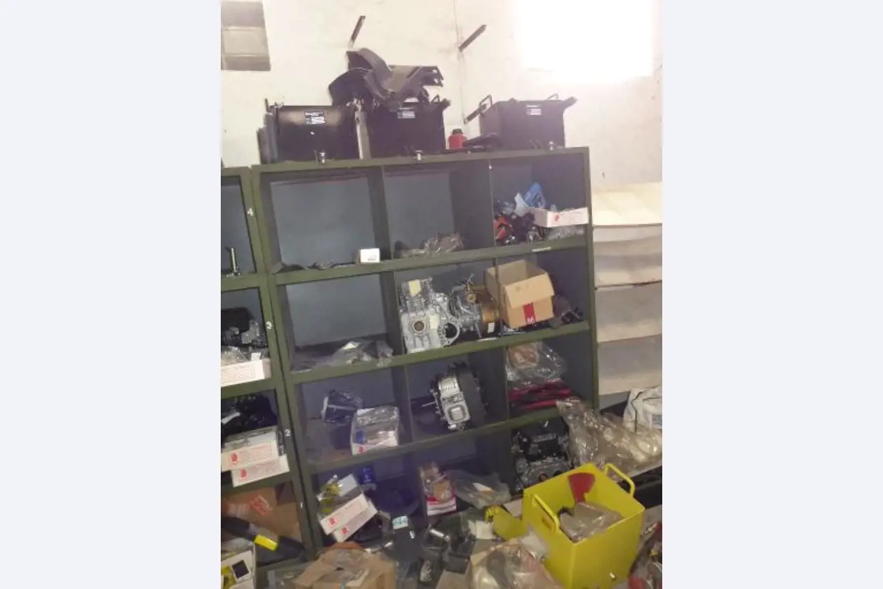 new and used groundscare machines<br>and power tools-6