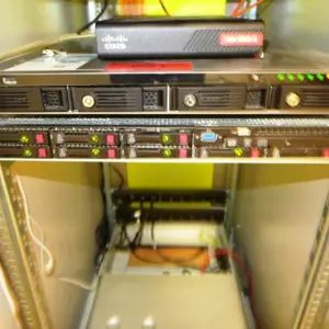 19"-Server HP Proliant DL360GEN9 SAS