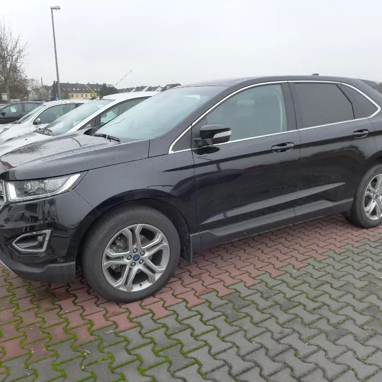 Osebni avtomobil - prodaja na podlagi rezervacije Ford Edge Titanium 4x4 2,0 TDCi