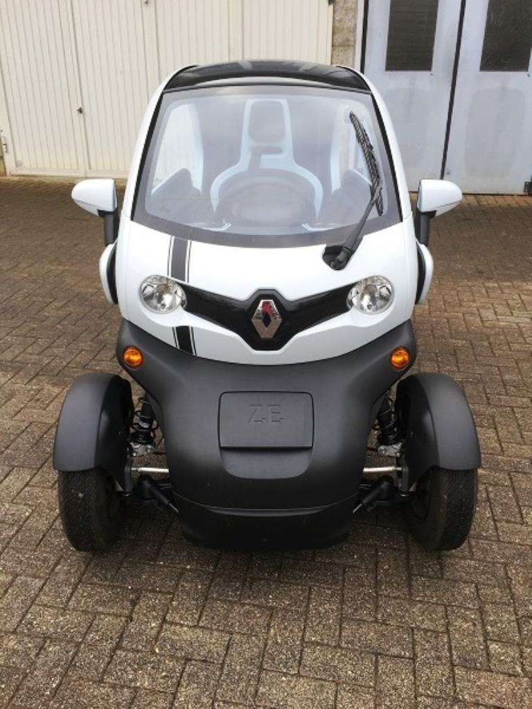 Sistema de llenado totalmente automático para envases (10 - 250 ml)-2