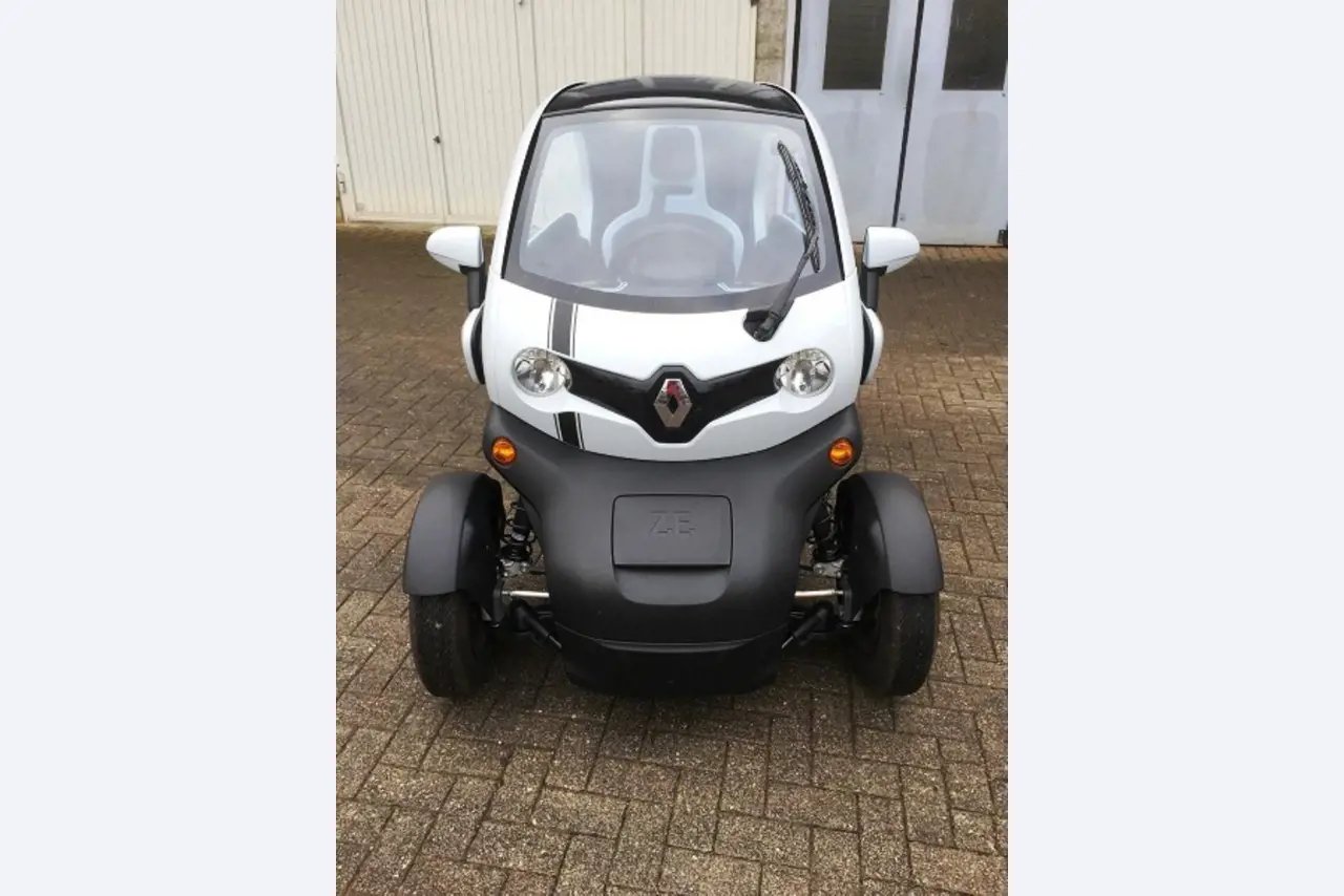 Sistema de llenado totalmente automático para envases (10 - 250 ml)-2