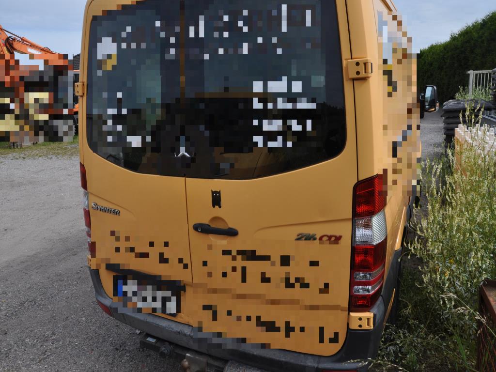 Moderne, gepflegte Bau- und Baustellenfahrzeuge sowie weitere maschinelle Ausstattung aus dem Tiefbau-4