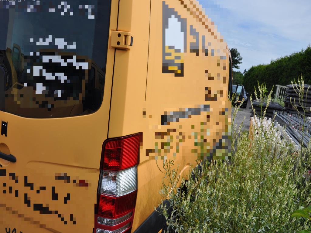 Moderne, gepflegte Bau- und Baustellenfahrzeuge sowie weitere maschinelle Ausstattung aus dem Tiefbau-5