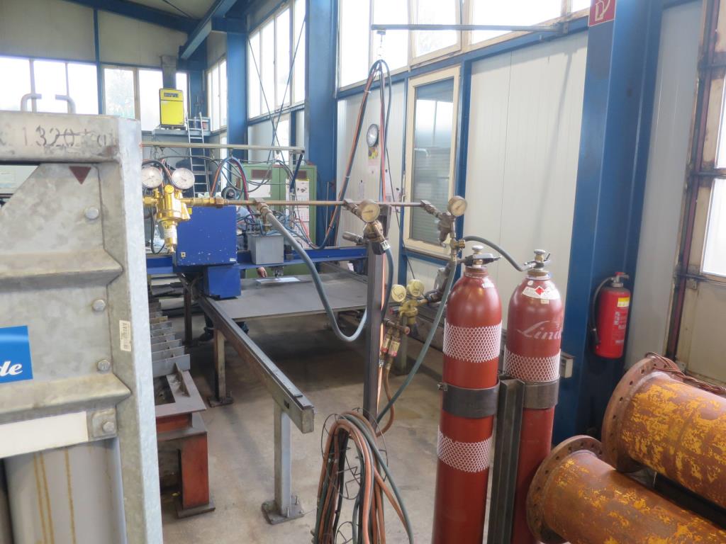 gepflegte Metallbearbeitungsmaschinen 
-5