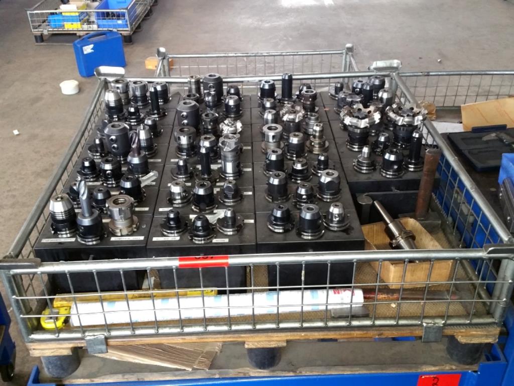 máquinas metalúrgicas em bom estado de conservação
-1