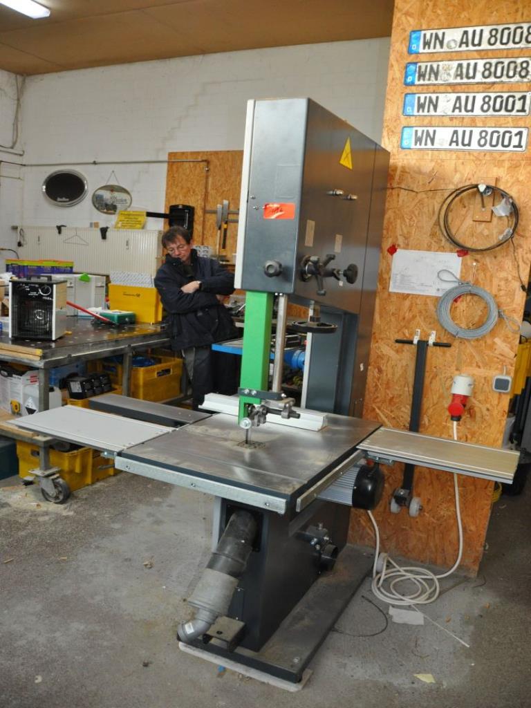 well maintained business and <br>workshop equipment-2