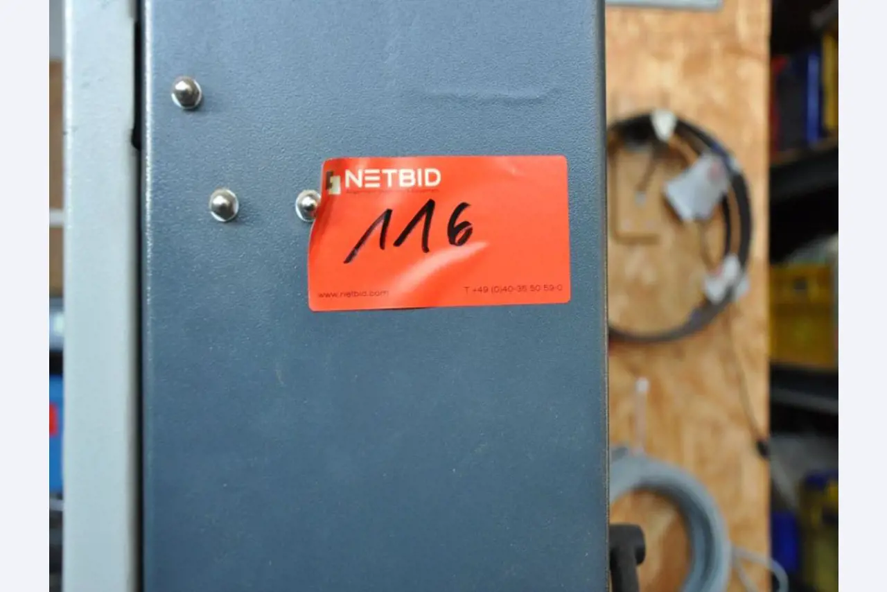 well maintained business and <br>workshop equipment-3