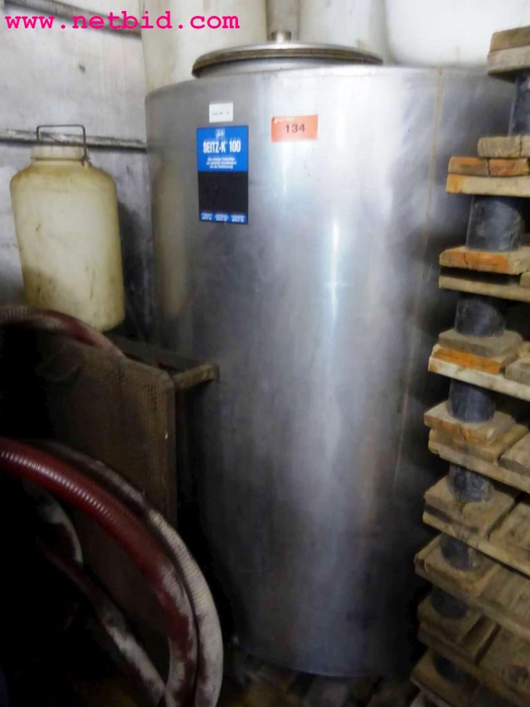 equipment of the winery-14