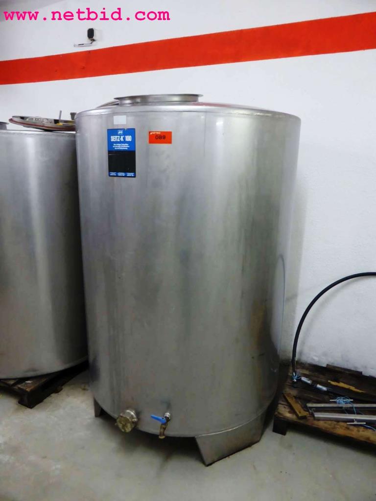 equipment of the winery-4