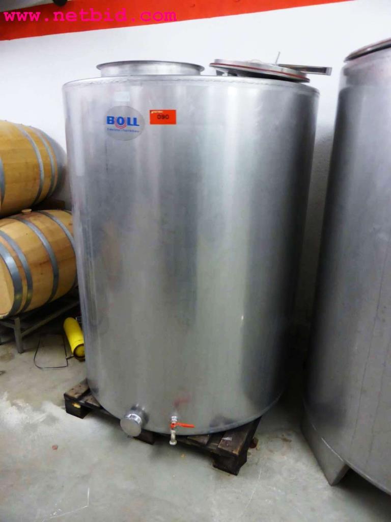 equipment of the winery-5