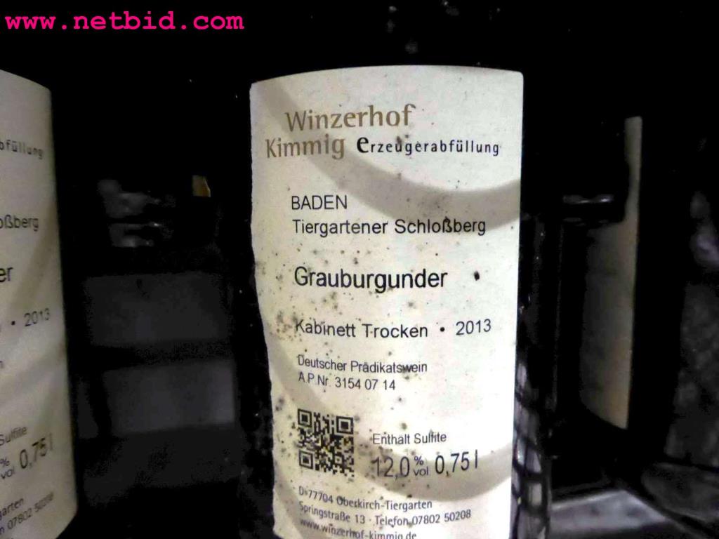 Betriebs- und Geschäftsausstattung eines Weinbaubetriebes mit Kellerei-1