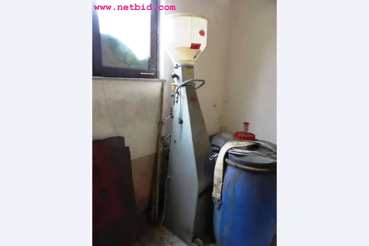 equipment of the winery-1