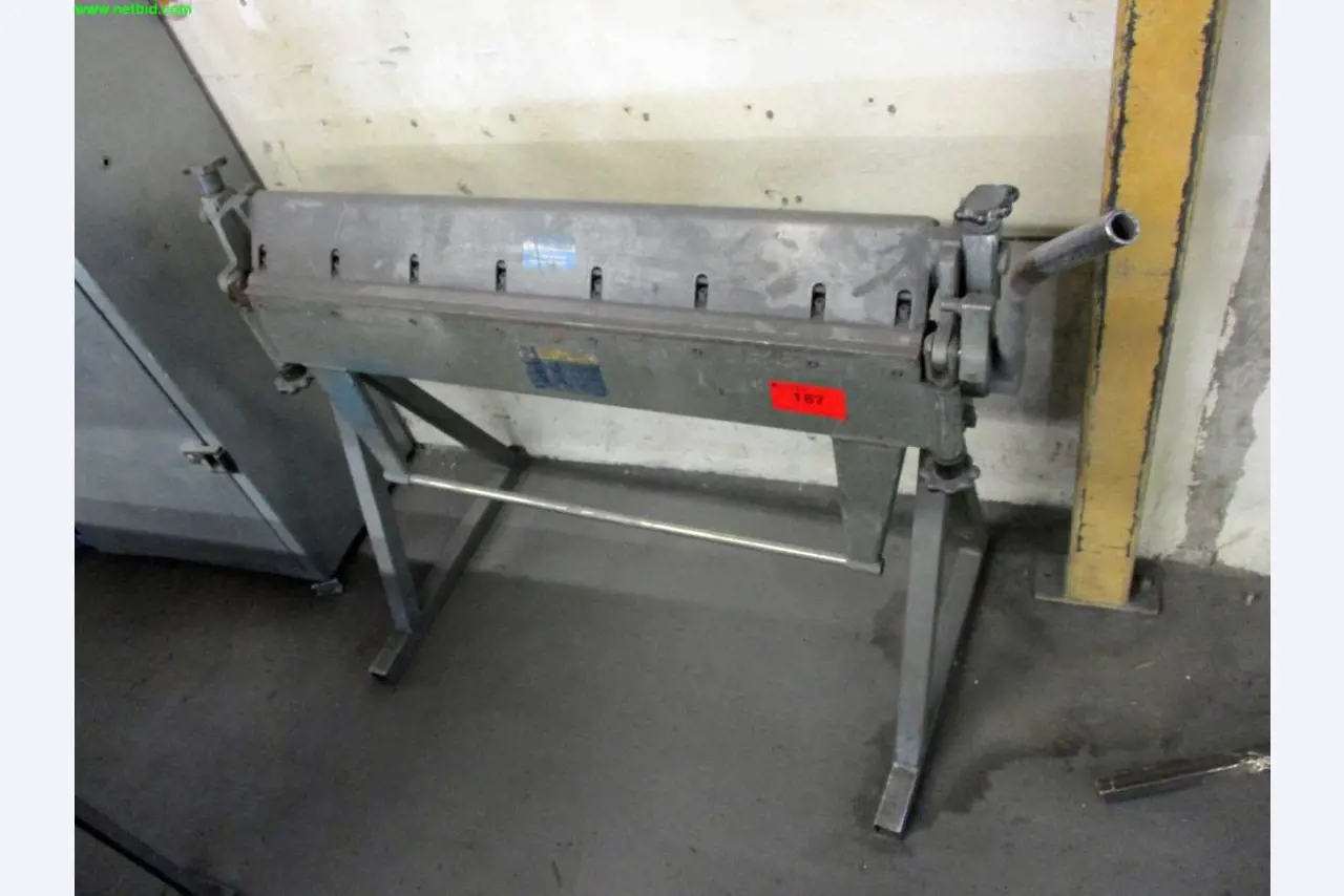 well-maintained machines for the production of air ducts and ventilation pipes<br>-1