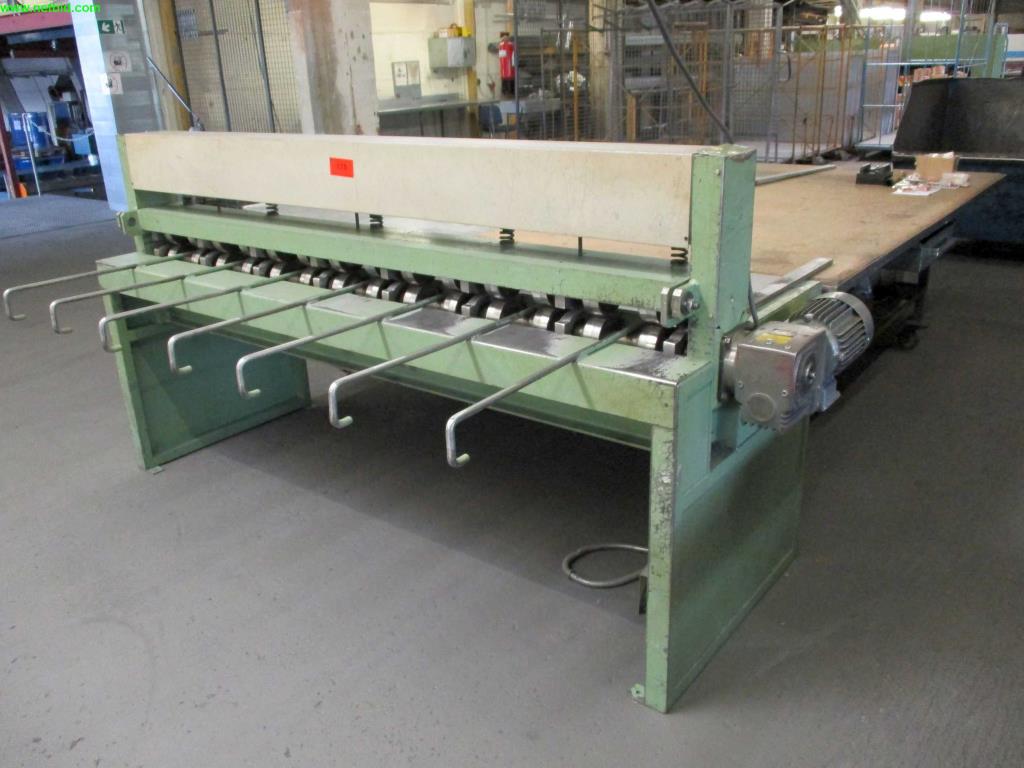 
well-maintained machines for the production of air ducts and ventilation pipes<br>-2