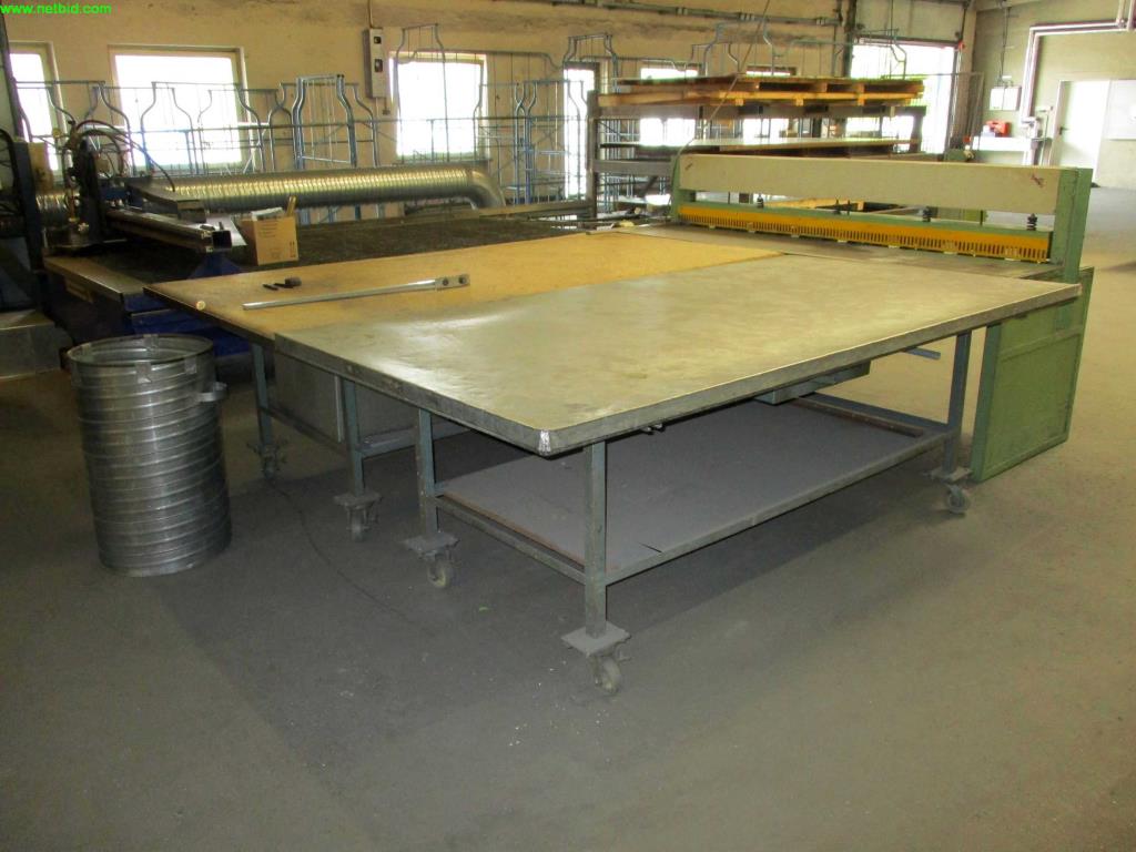 
well-maintained machines for the production of air ducts and ventilation pipes<br>-4