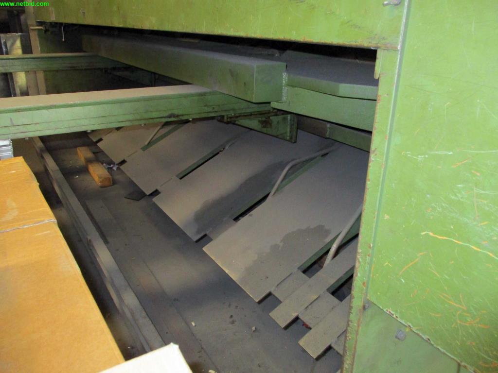 
máquinas bem conservadas para a produção de<br> condutas de ar e tubos de ventilação<br>-3