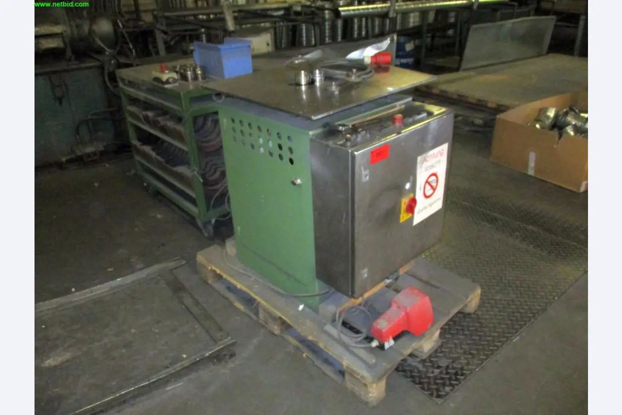 well-maintained machines for the production of air ducts and ventilation pipes<br>-1