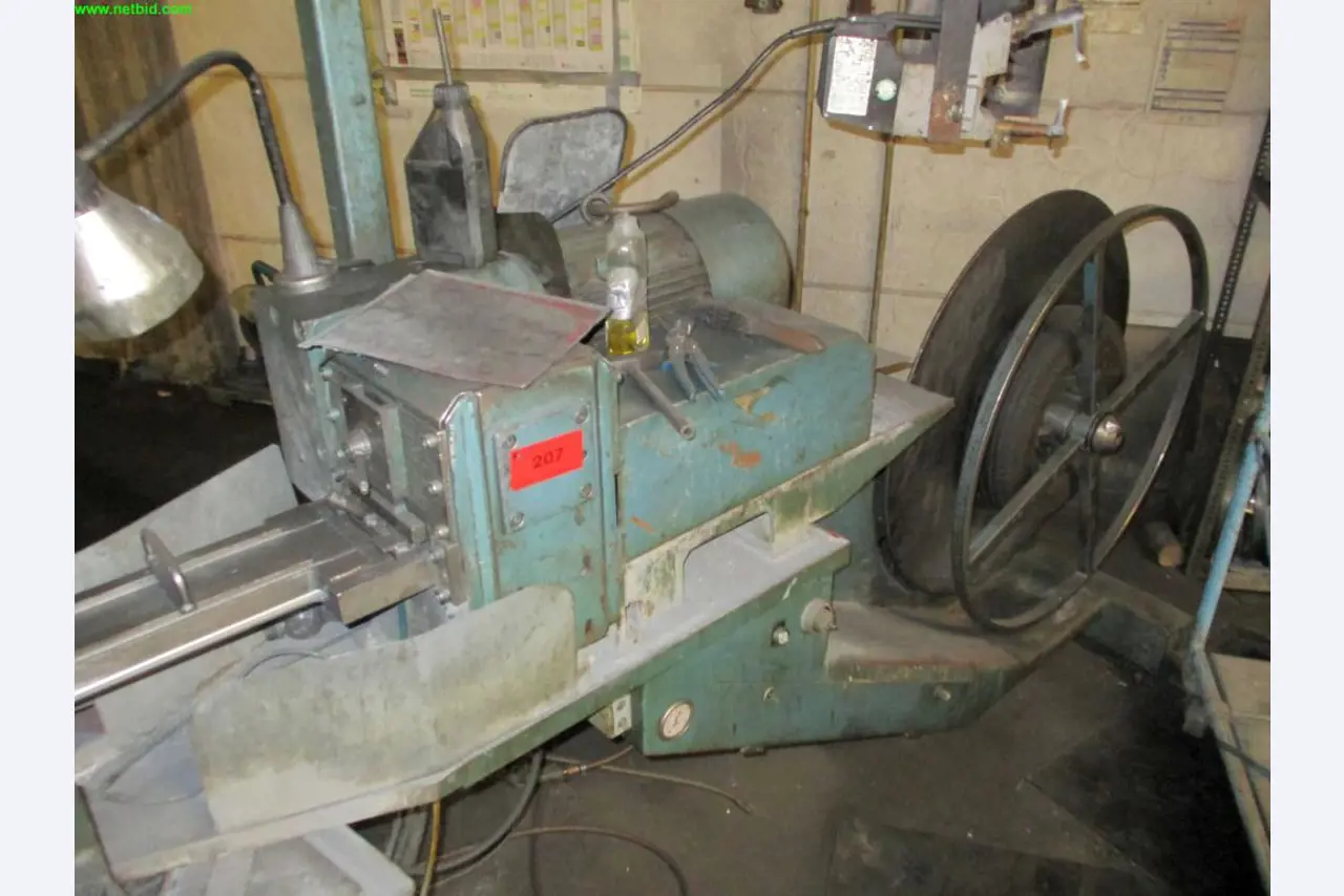 well-maintained machines for the production of air ducts and ventilation pipes<br>-1