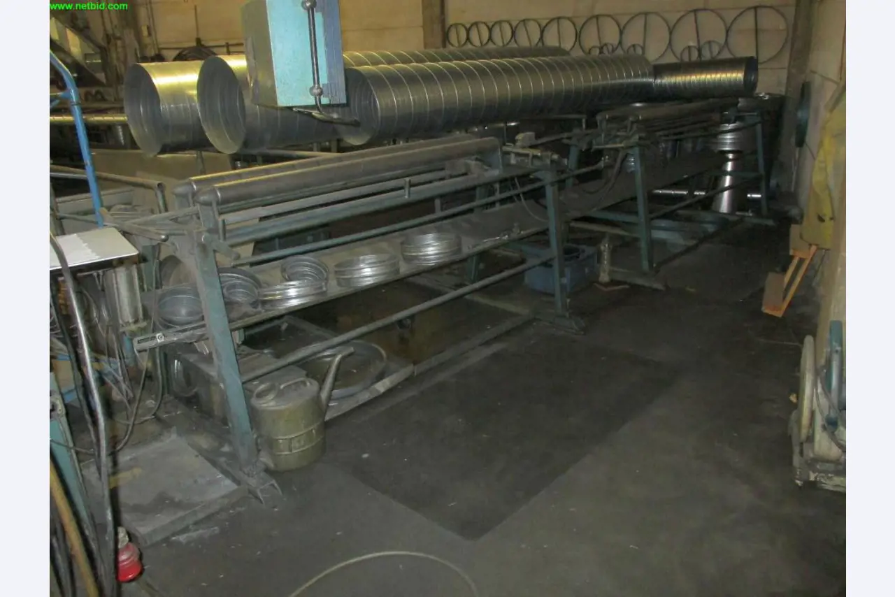 well-maintained machines for the production of air ducts and ventilation pipes<br>-3