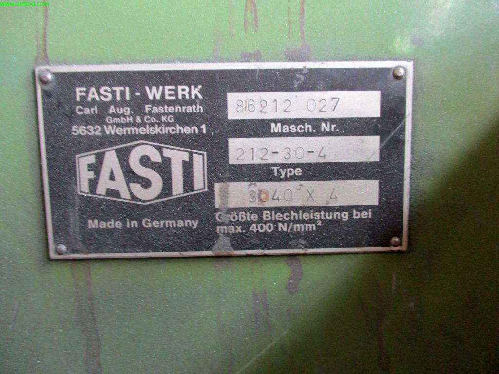 
máquinas bem conservadas para a produção de<br> condutas de ar e tubos de ventilação<br>-4