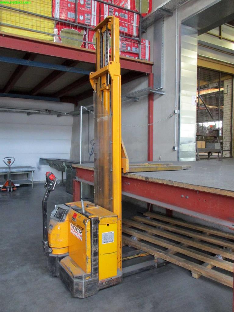 
máquinas bem conservadas para a produção de<br> condutas de ar e tubos de ventilação<br>-3