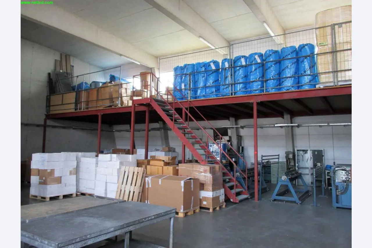 máquinas bem conservadas para a produção de<br> condutas de ar e tubos de ventilação<br>-2