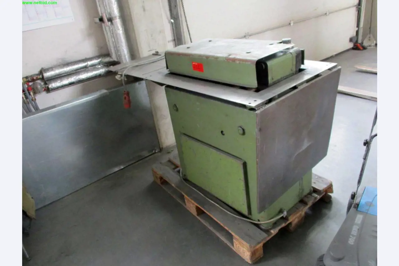 máquinas bem conservadas para a produção de<br> condutas de ar e tubos de ventilação<br>-1