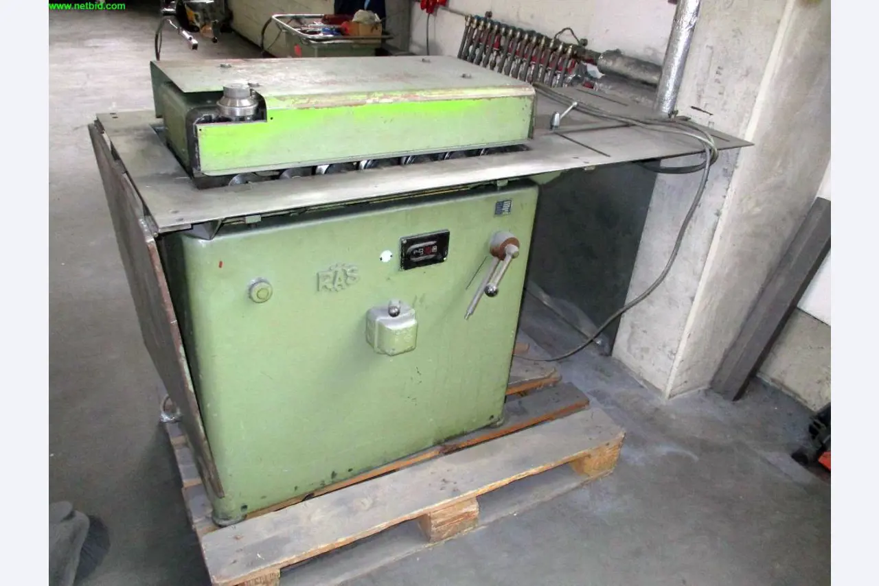 máquinas bem conservadas para a produção de<br> condutas de ar e tubos de ventilação<br>-2