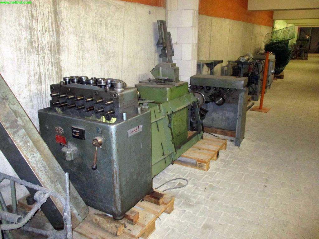 
machines entretenues pour la fabrication de<br>gaines d'air et de tuyaux de ventilation<br>.-2