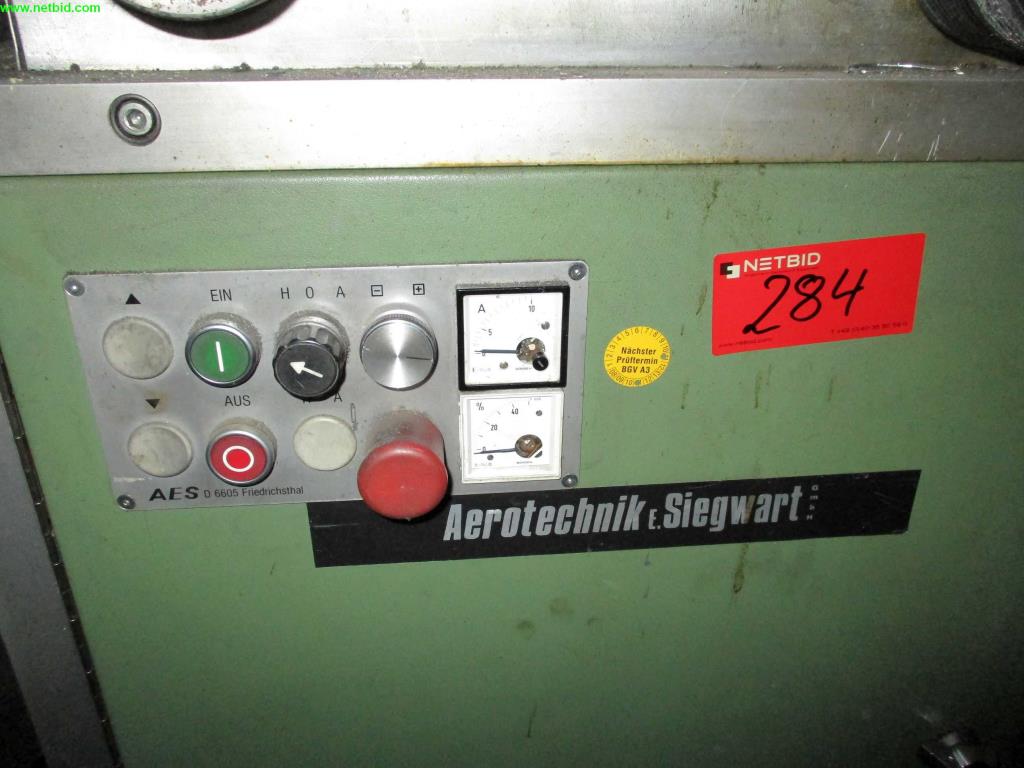 
máquinas bem conservadas para a produção de<br> condutas de ar e tubos de ventilação<br>-3