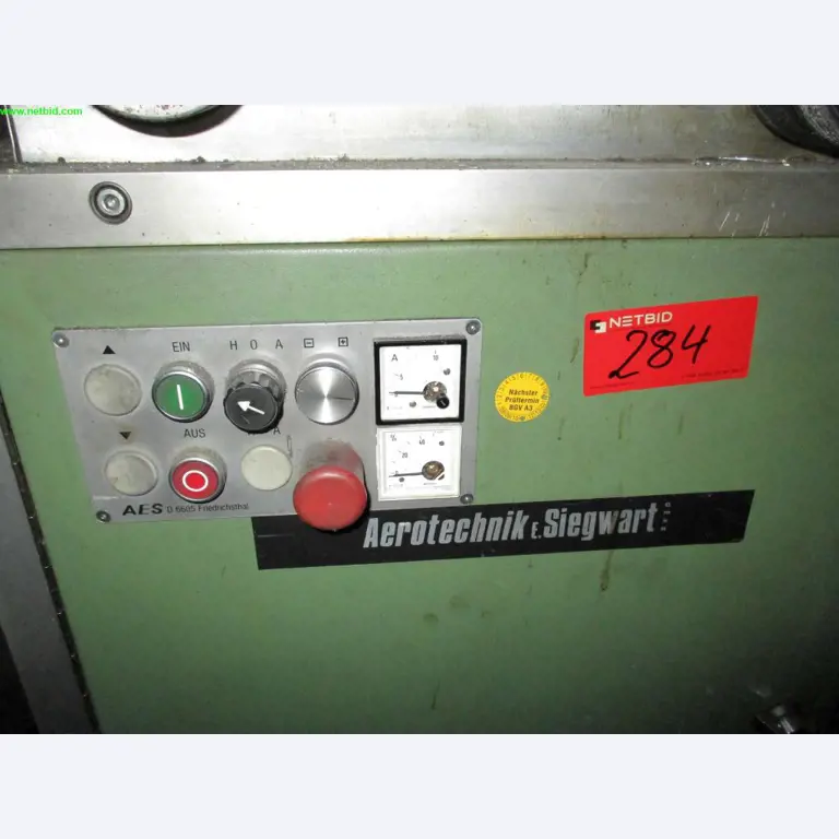 máquinas bem conservadas para a produção de<br> condutas de ar e tubos de ventilação<br>-3