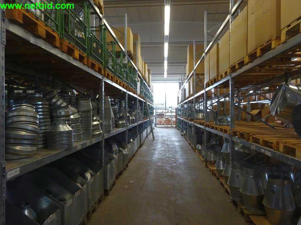 
máquinas bem conservadas para a produção de<br> condutas de ar e tubos de ventilação<br>-1