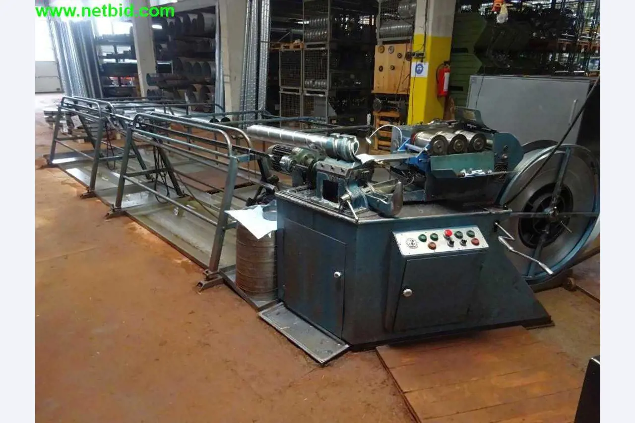 máquinas bem conservadas para a produção de<br> condutas de ar e tubos de ventilação<br>-1