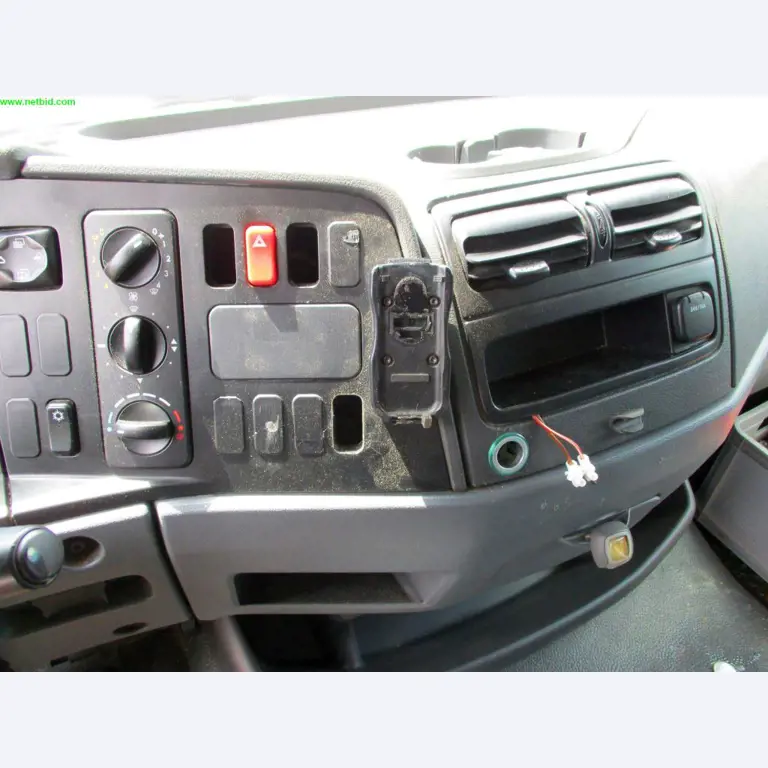 máquinas bem conservadas para a produção de<br> condutas de ar e tubos de ventilação<br>-8