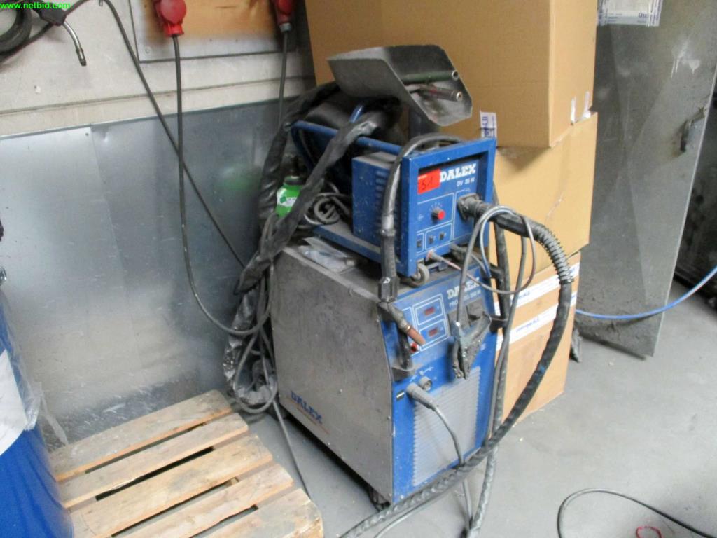 
máquinas bem conservadas para a produção de<br> condutas de ar e tubos de ventilação<br>-1