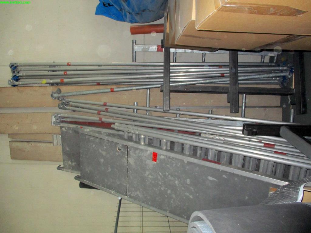 
máquinas bem conservadas para a produção de<br> condutas de ar e tubos de ventilação<br>-1