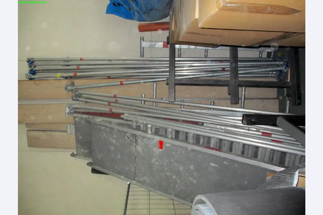 máquinas bem conservadas para a produção de<br> condutas de ar e tubos de ventilação<br>-1