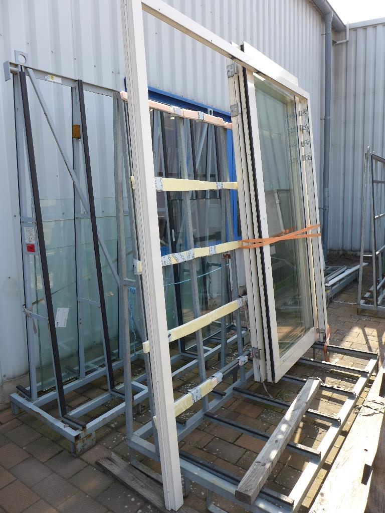 gepflegte Glasbearbeitungsmaschinen-2