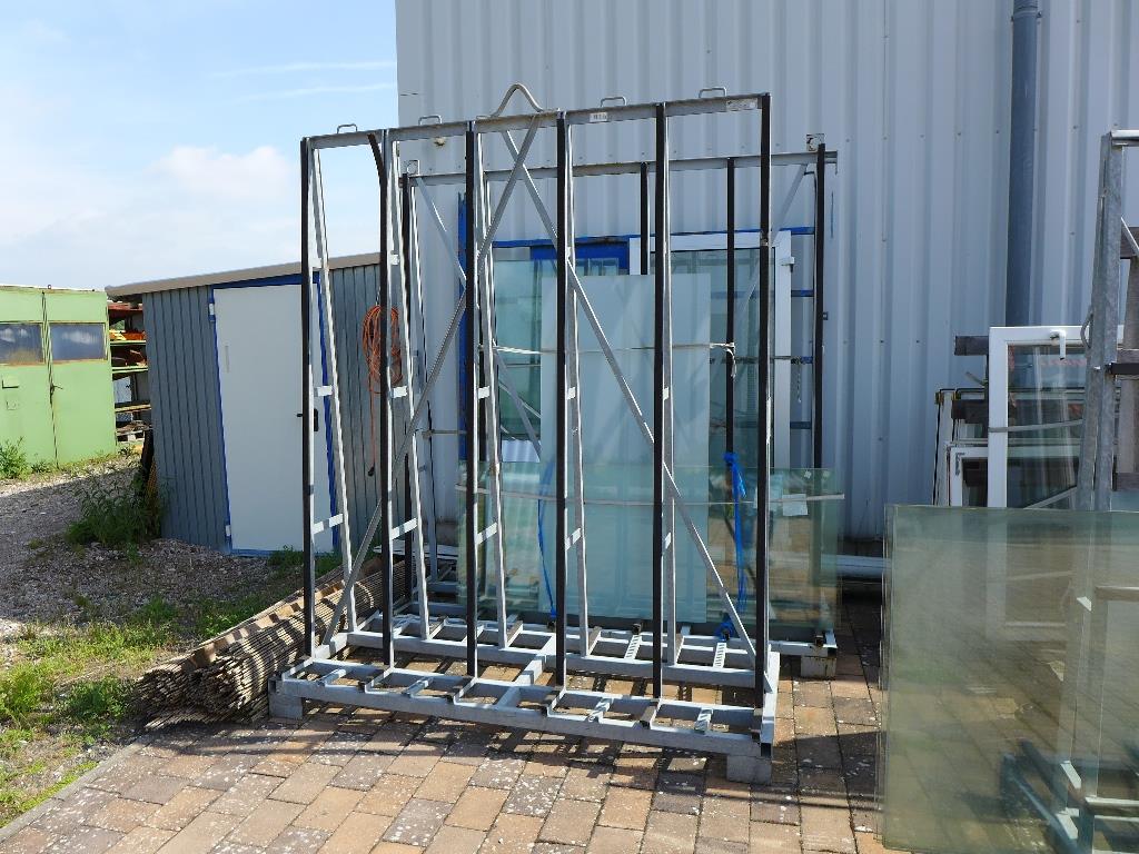 gepflegte Glasbearbeitungsmaschinen-3