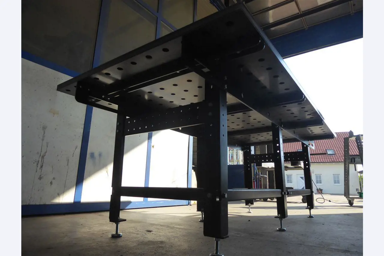 Equipamento operacional e comercial no domínio da construção em aço e metal, tecnologia de soldadura<br>-3