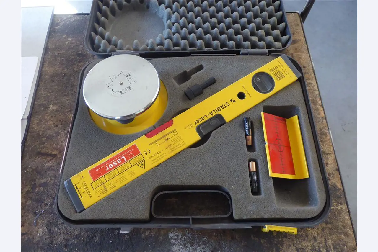 Betriebs- und Geschäftsausstattung aus dem Bereich Stahl- und Metallbau, Schweißtechnik<br>-1