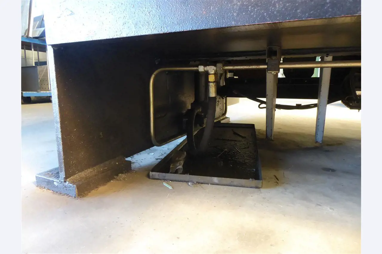 Equipamento operacional e comercial no domínio da construção em aço e metal, tecnologia de soldadura<br>-11