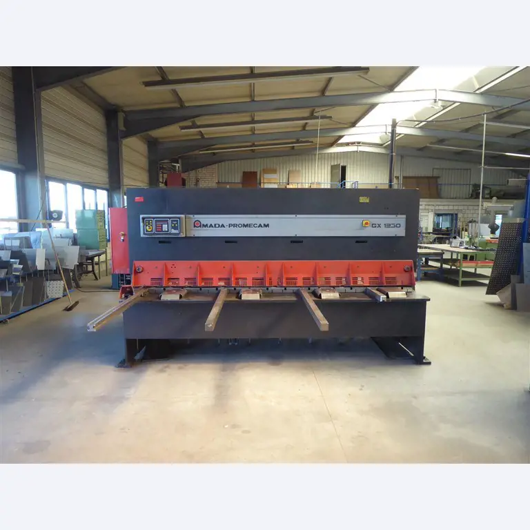 Equipamento operacional e comercial no domínio da construção em aço e metal, tecnologia de soldadura<br>-1