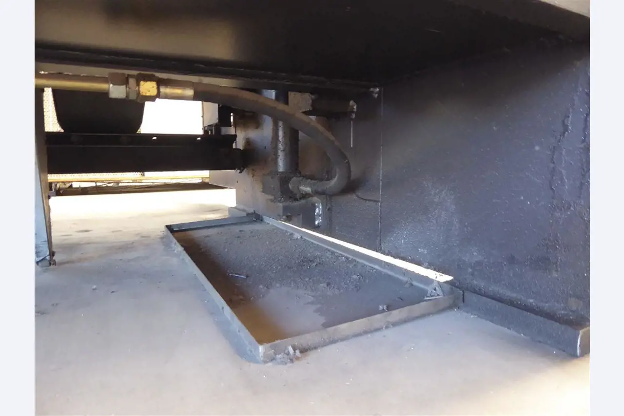 Equipamento operacional e comercial no domínio da construção em aço e metal, tecnologia de soldadura<br>-3