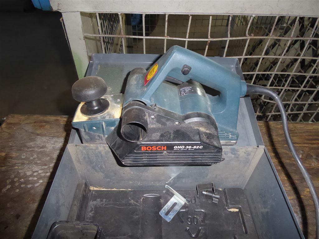 factory and office equipment from the steel and metal construction sector, welding technology<br>-1