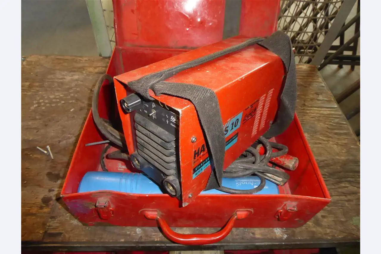 Betriebs- und Geschäftsausstattung aus dem Bereich Stahl- und Metallbau, Schweißtechnik<br>-2